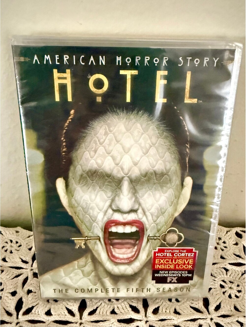 American Horror Story Hotel The Complete Fifth Season 4-Disc DVD Set Lady Gaga